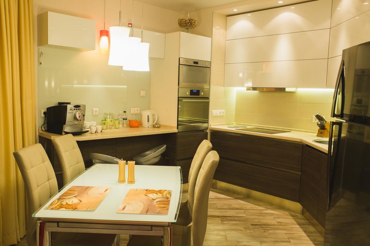 Apartments "Pleasure" Kiev Luaran gambar