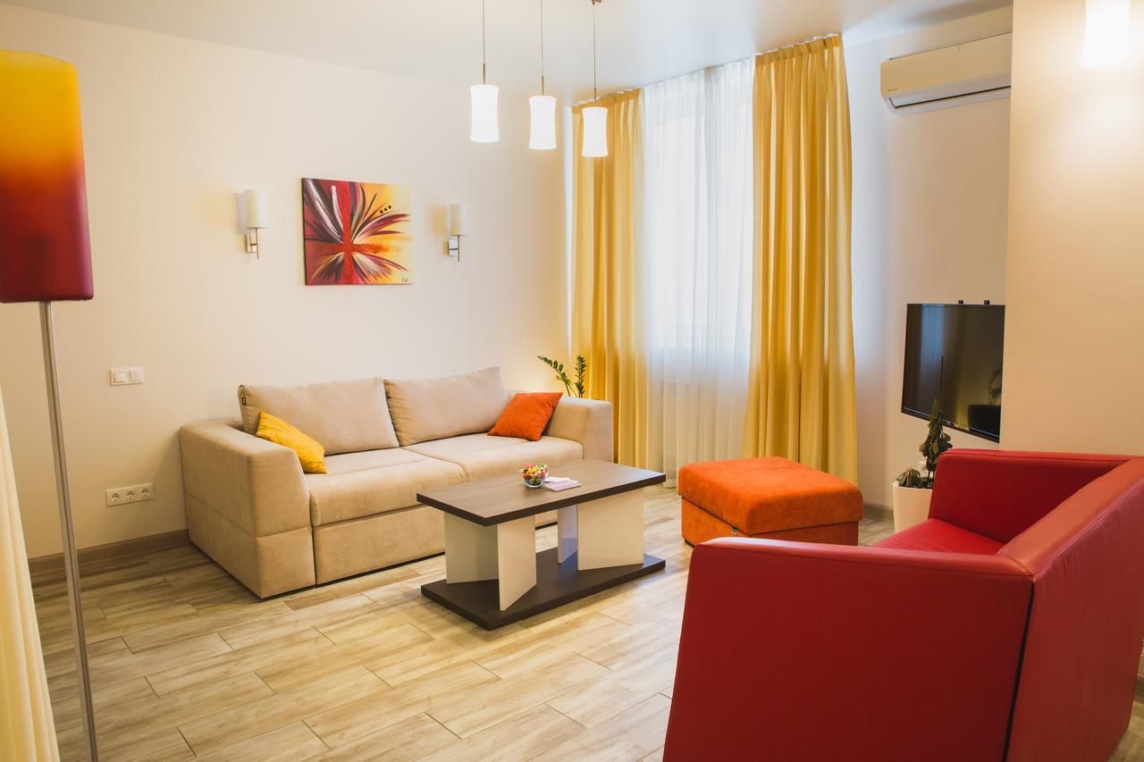 Apartments "Pleasure" Kiev Luaran gambar