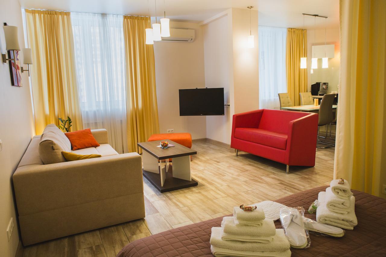 Apartments "Pleasure" Kiev Luaran gambar